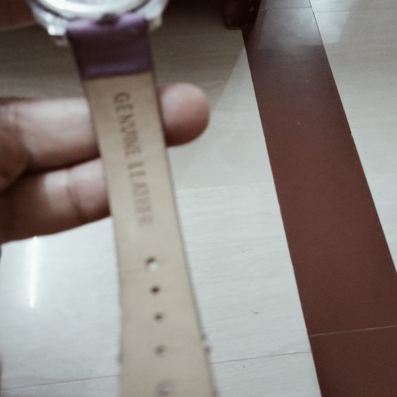 Tommy Hilfiger - Picture 4 of 10